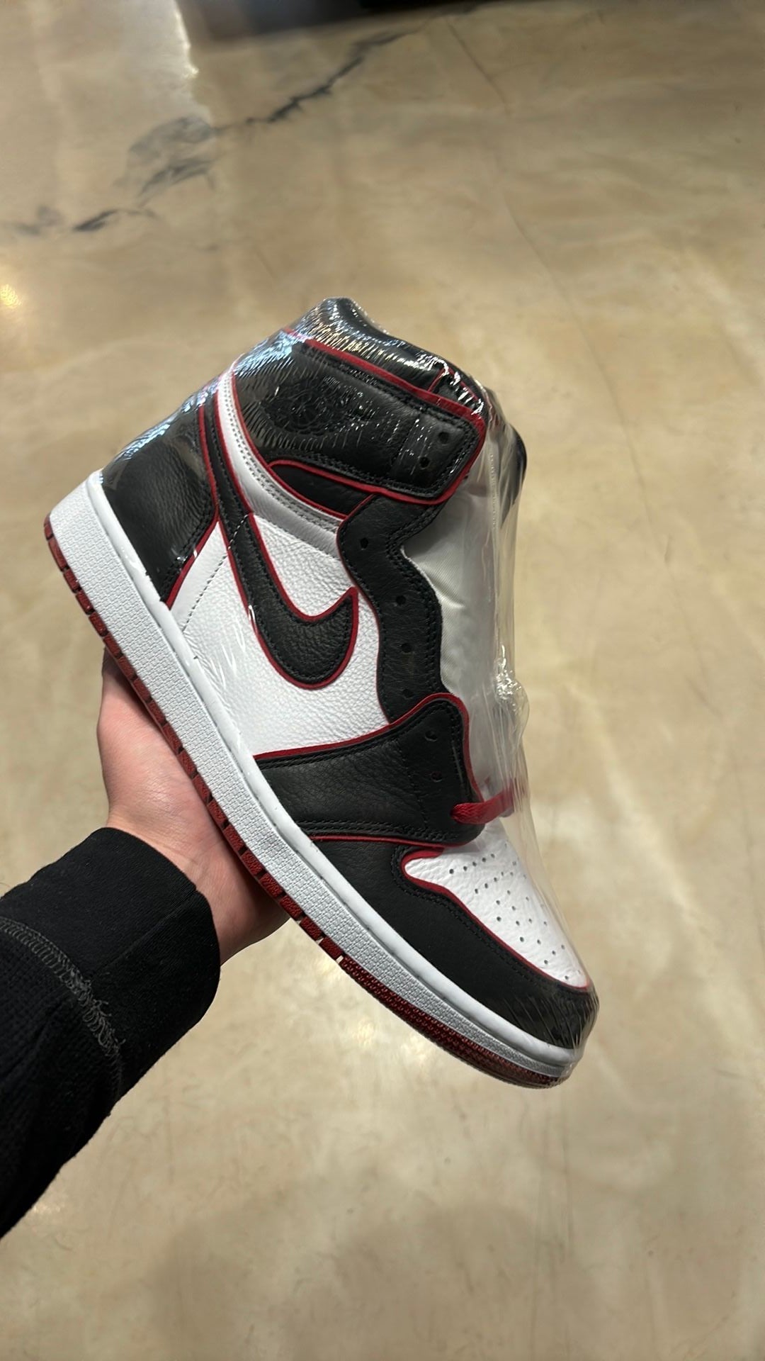 Jordan 1 high bloodline