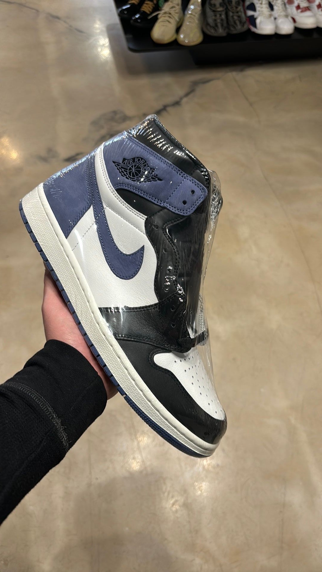 Jordan 1 high blue moon