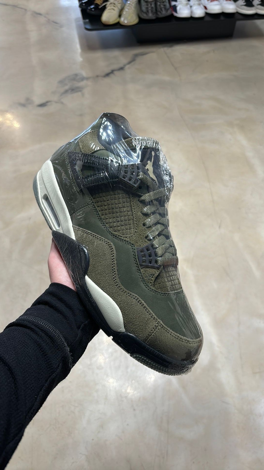 Jordan 4 craft medium olive
