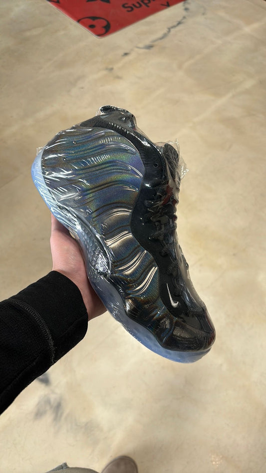Nike foamposite hologram